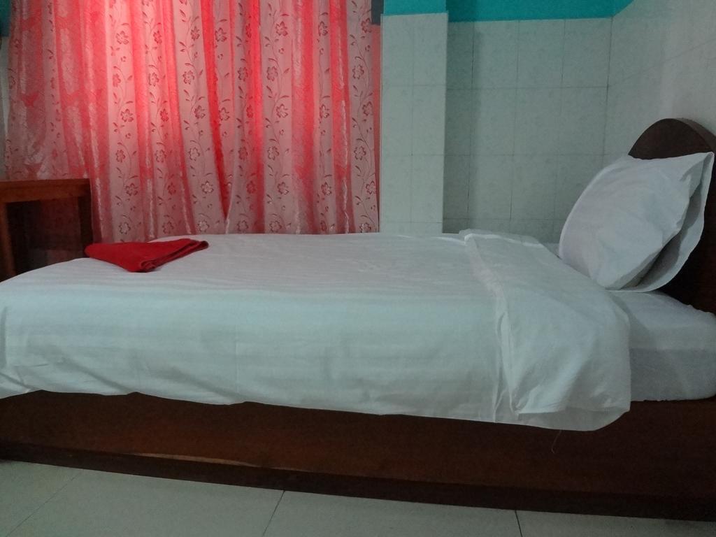 Capitol 3 Guesthouse Phnom Penh Bagian luar foto